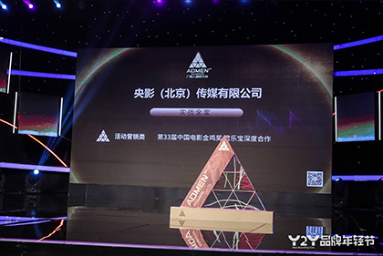 含紧一点h边做边走动视频